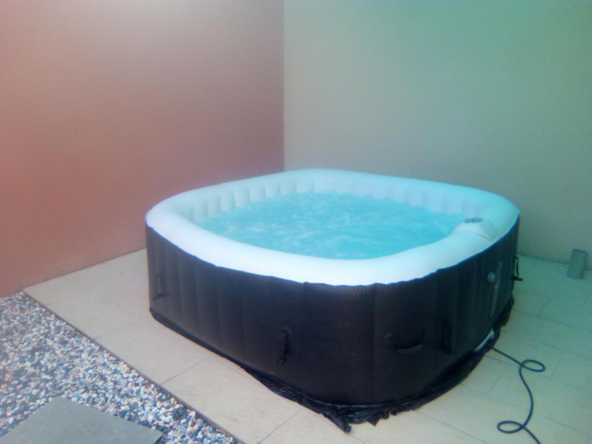 Gite Chaleureux Avec Jacuzzi Villa Saint-Rabier Ngoại thất bức ảnh